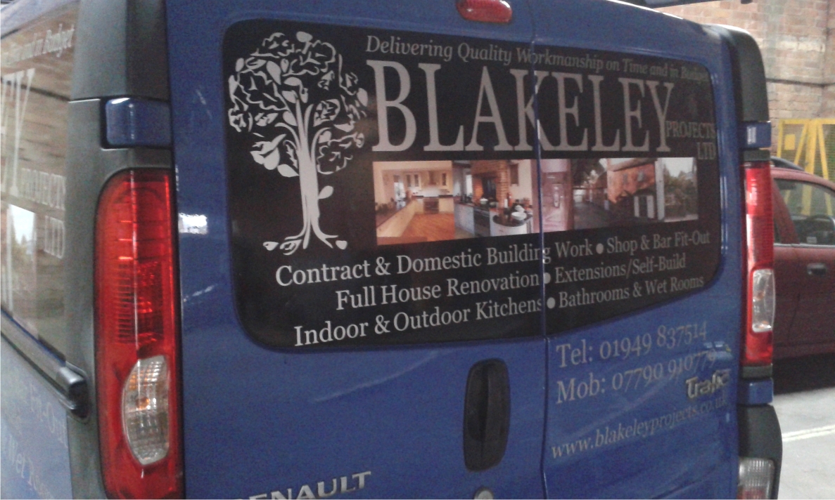 Photographic images on vehicle graphics